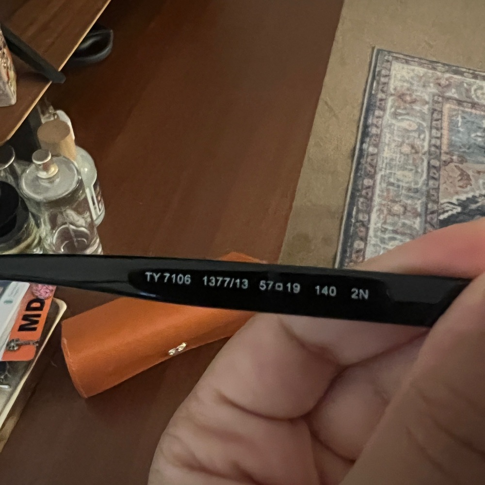 Tory Burch Black Sunglasses with Orange Case - Picture 2 of 5